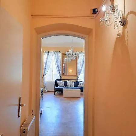 Apartment Sisi-schloss Rudolfsvilla - Qunitett Reichenau an der Rax