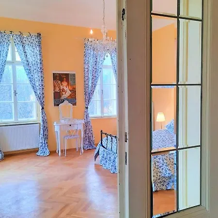 Sisi-schloss Rudolfsvilla - Qunitett Apartment Reichenau an der Rax